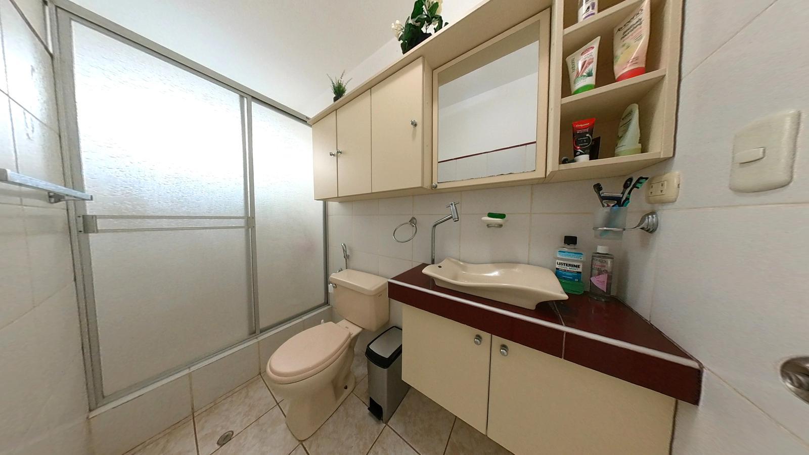 ¡EN VENTA! DEPARTAMENTO EN CONDOMINIO LOS PINOS DE LA PLATA